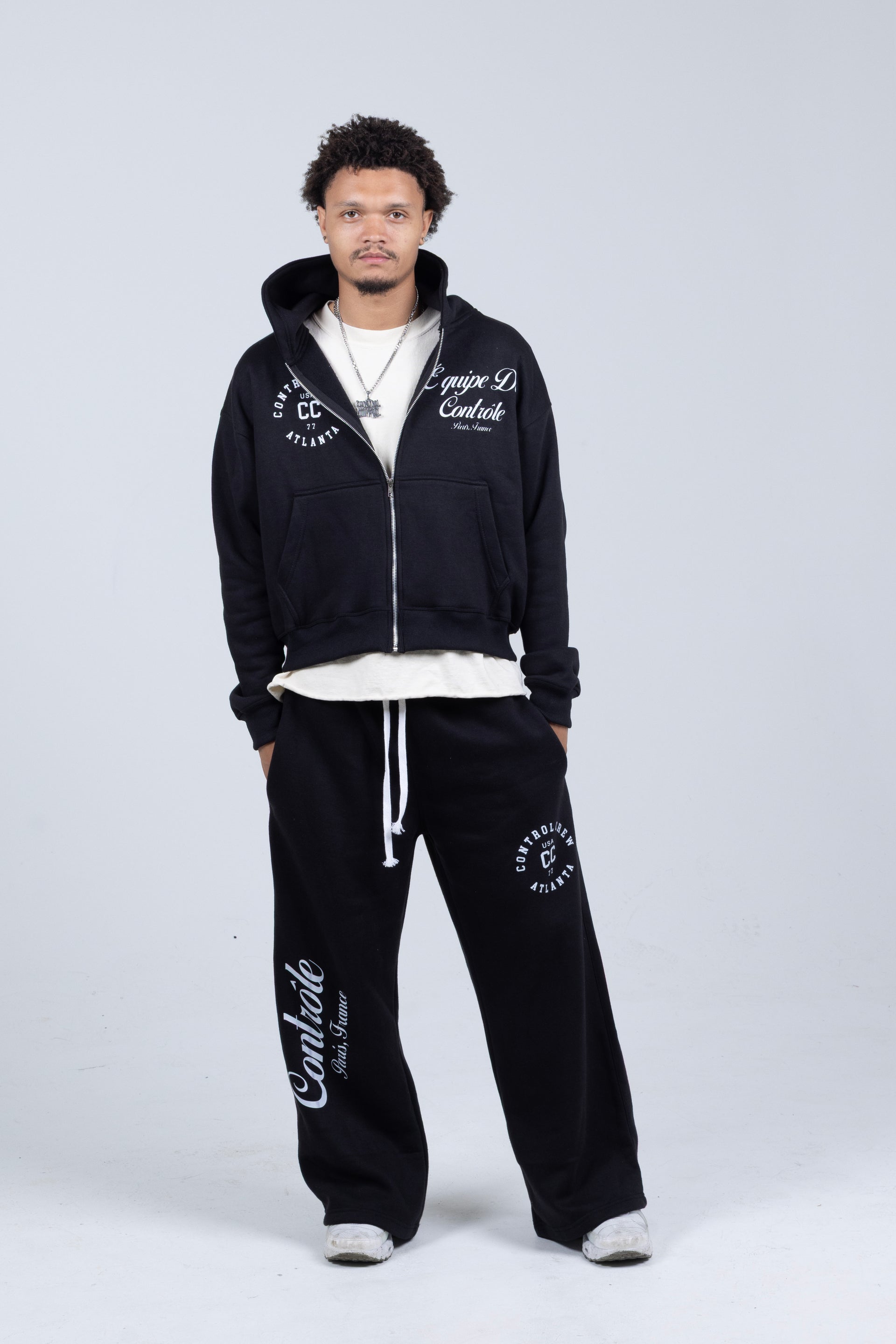 BLACK TRACKSUIT